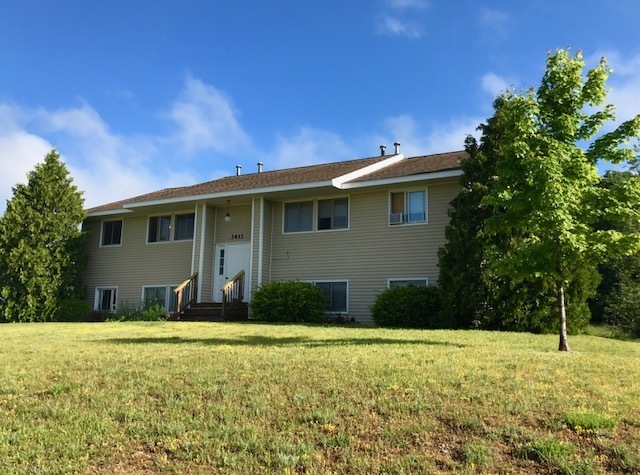 Traverse City Apartment: 3417 Mahoney
