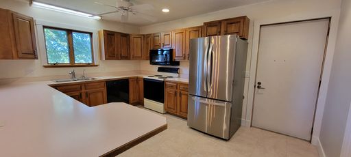8892 Sunset West, Traverse City, MI 49686