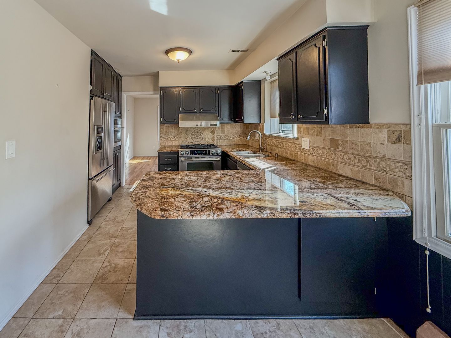 2710 Pendleton Drive 2 of 12