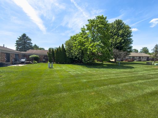 11575 Lynhurst Drive, Washington, MI 48094