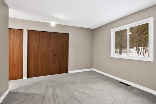 3463 Blackwood Dr, Traverse City, MI 49686