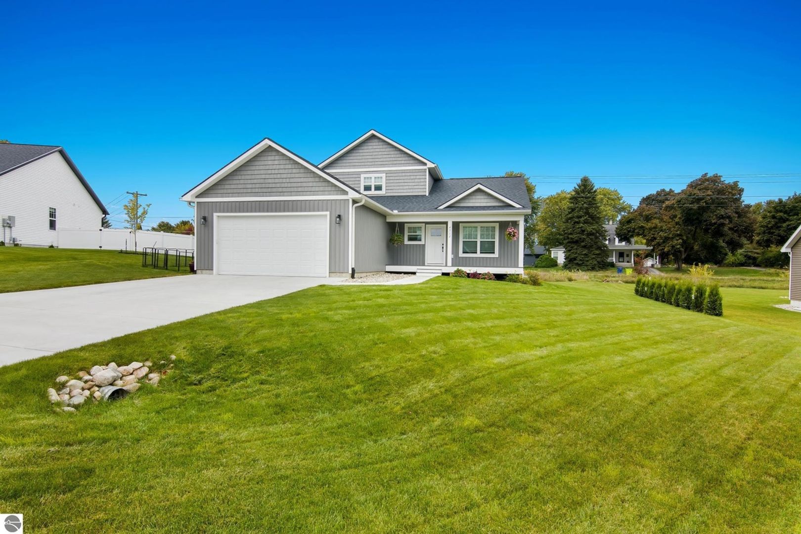 Traverse City House: 4712 Owl View Dr