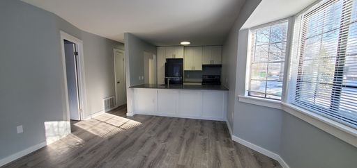 621 Riverine Dr , Unit# 101, Traverse City, MI 49684