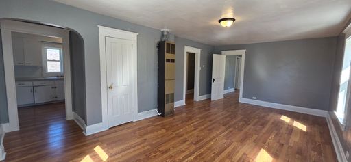 430 E Bremer , #2, Cadillac, MI 49690