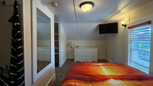 999 E Front St, Traverse City, MI 49686
