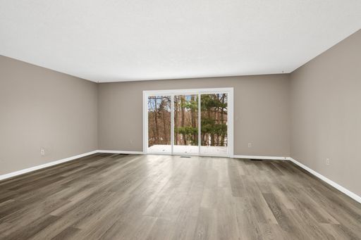 3463 Blackwood Dr, Traverse City, MI 49686