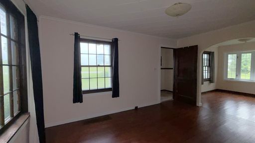 13497 Center Rd, Traverse City, MI 49686