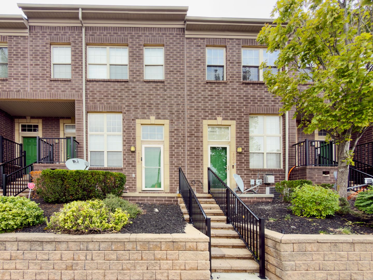 Dearborn House: 4306 Maple Street