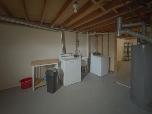 11575 Lynhurst Drive, Washington, MI 48094