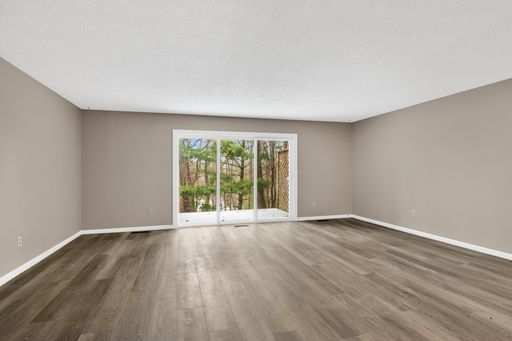3463 Blackwood Dr, Traverse City, MI 49686