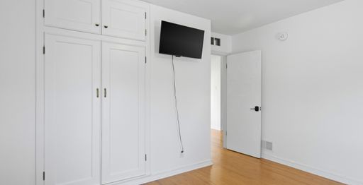7320 Peninsula Drive - unit, Traverse City, MI 49686