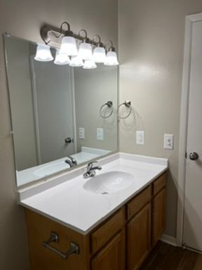 847 Ludlow Ave, Apt 103, Rochester, MI 48307