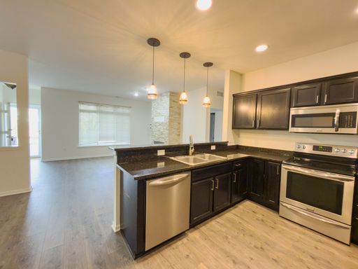 5637 Twin Oaks Drive, Sterling Heights, MI 48314