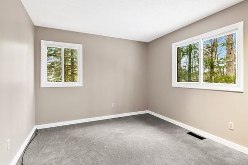 3463 Blackwood Dr, Traverse City, MI 49686