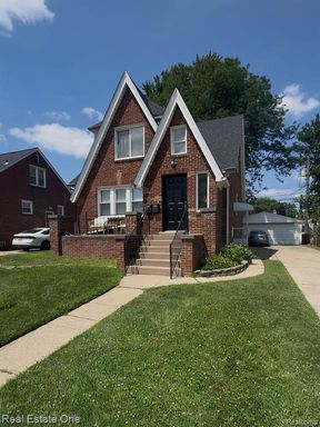 122 W Houstonia Avenue unit B, Royal Oak, MI 48073