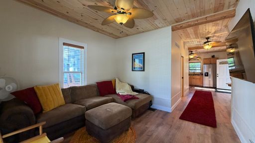 999 E Front St, Traverse City, MI 49686
