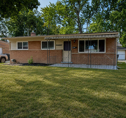 Comfort, Space & Convenience – Beautiful 3-Bedroom Home for Rent in Westland! – photo 1