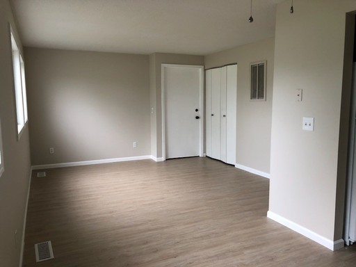 3359 Mahoney Dr - 3359 Mahoney Dr, Traverse City, MI 49696