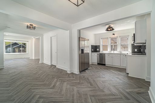 575 E Drayton, Ferndale, MI 48220