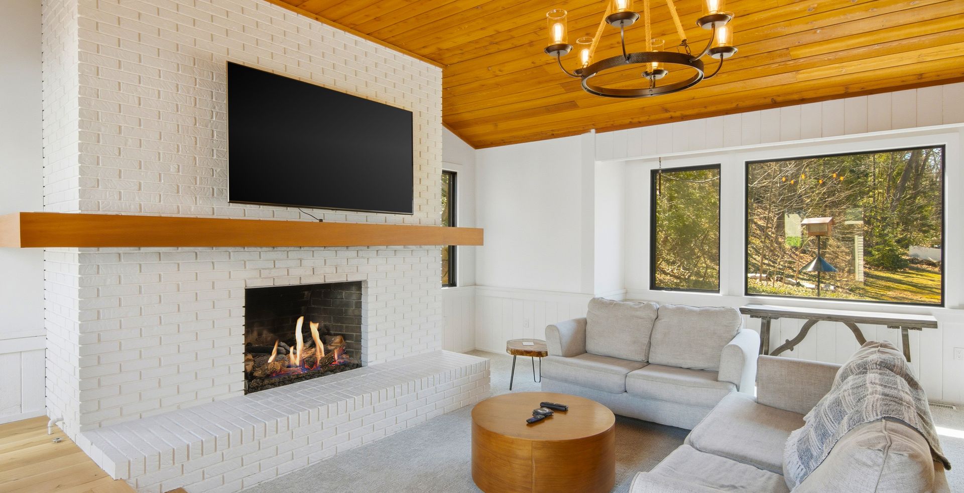 Traverse City House: 7320 Peninsula Drive - unit