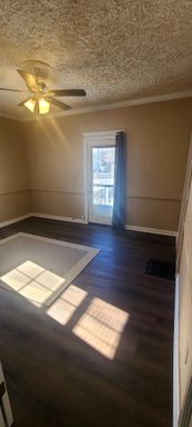 403 W Washington St. - Unit 2, Howell, MI 48843