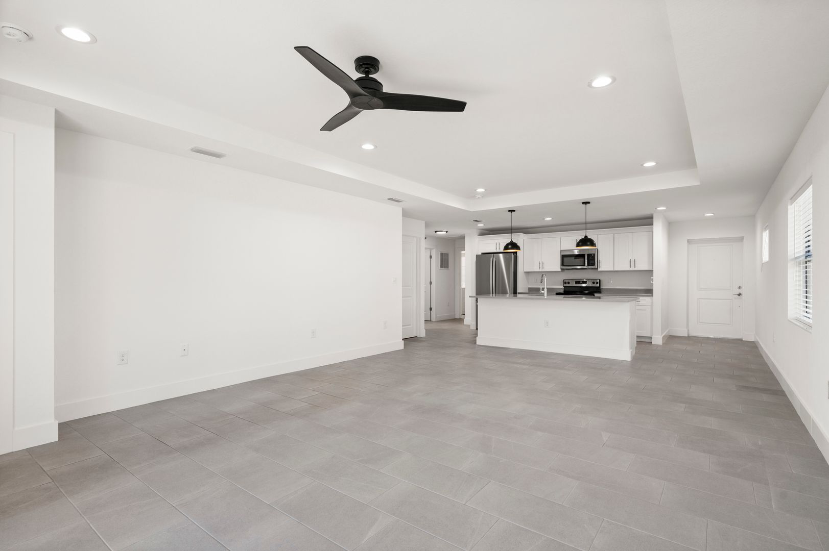 1392 San Cristobal 8 of 12