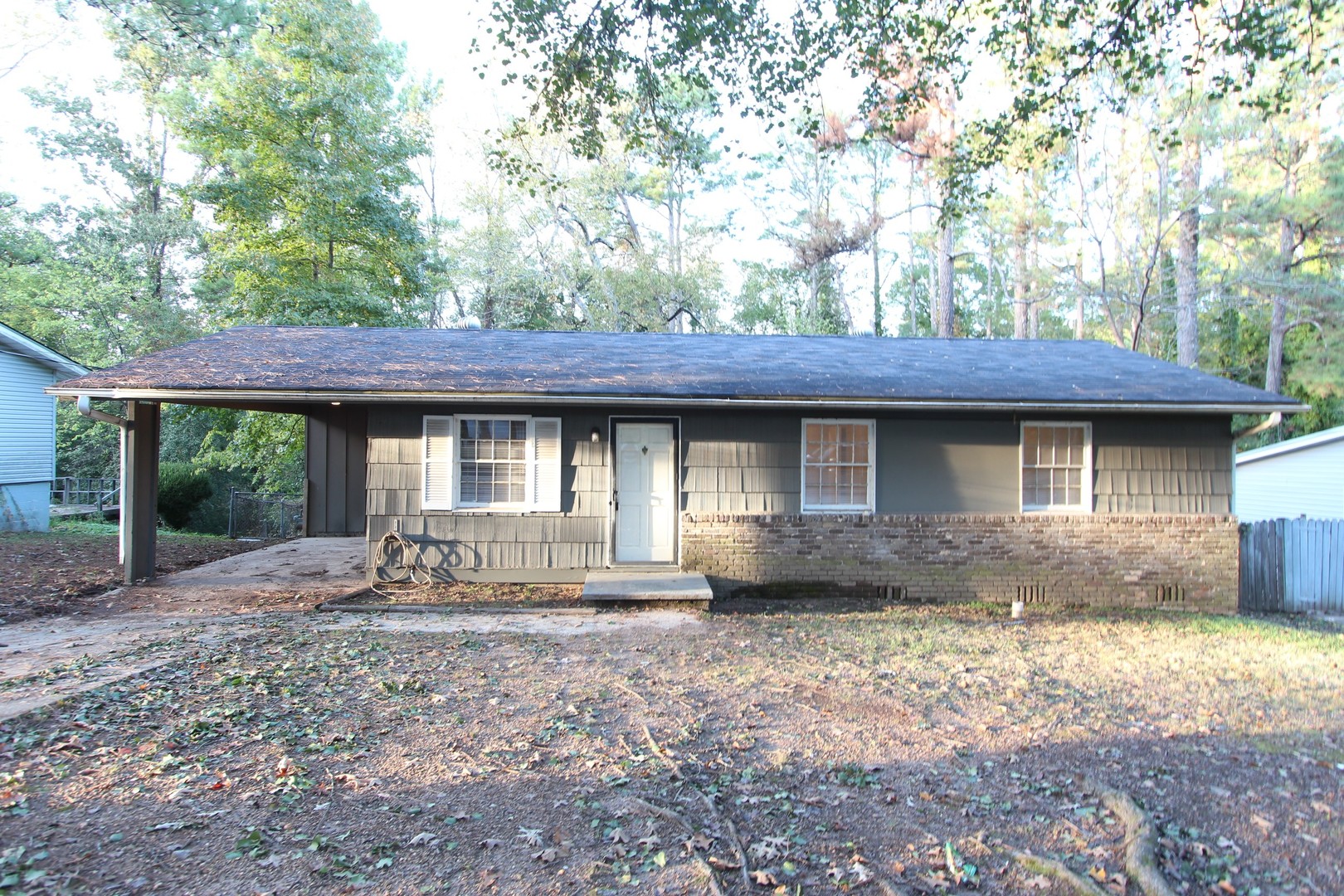 Birmingham House: 215 Von Dale Drive