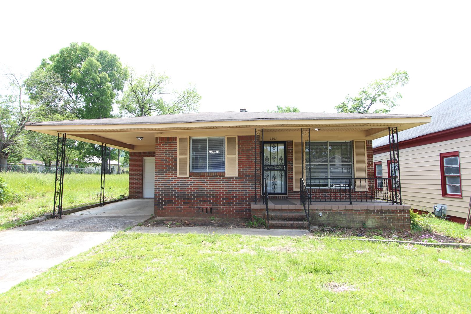 Birmingham House: 2307 17th Street Ensley