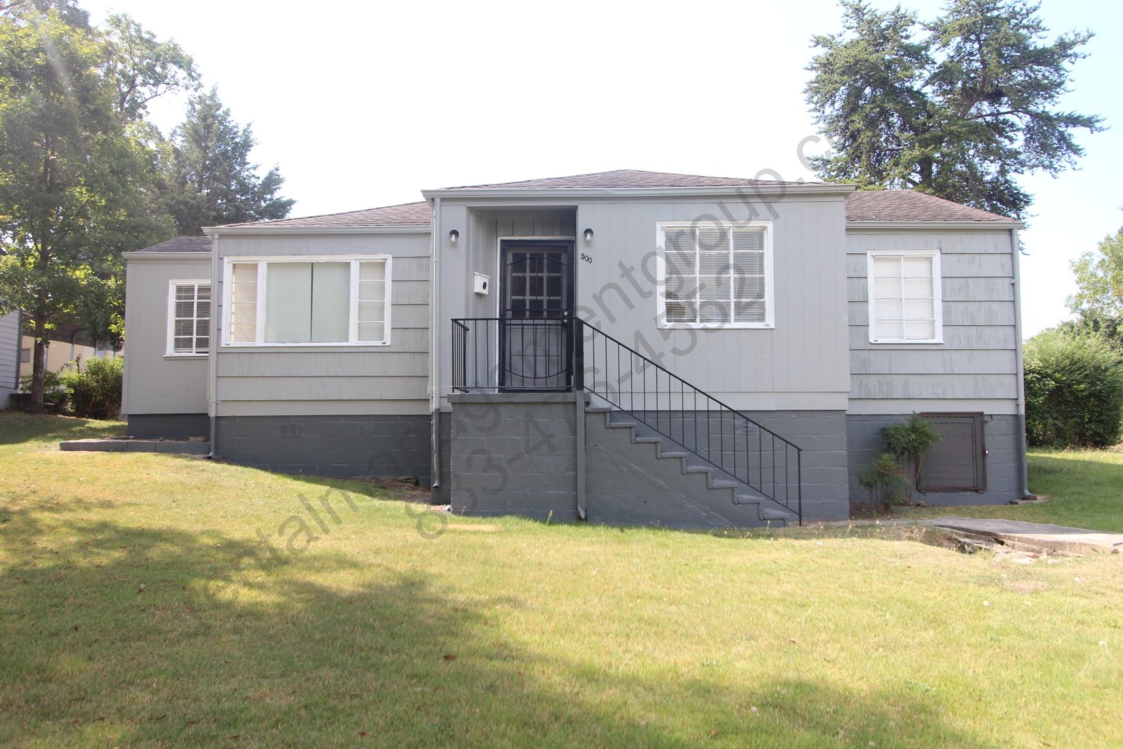 Fairfield House: 500 Seminole Drive
