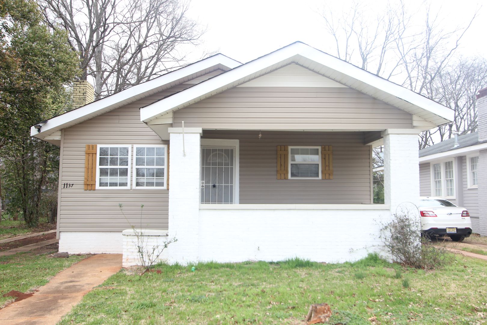 Birmingham House: 1137 15th Place SW