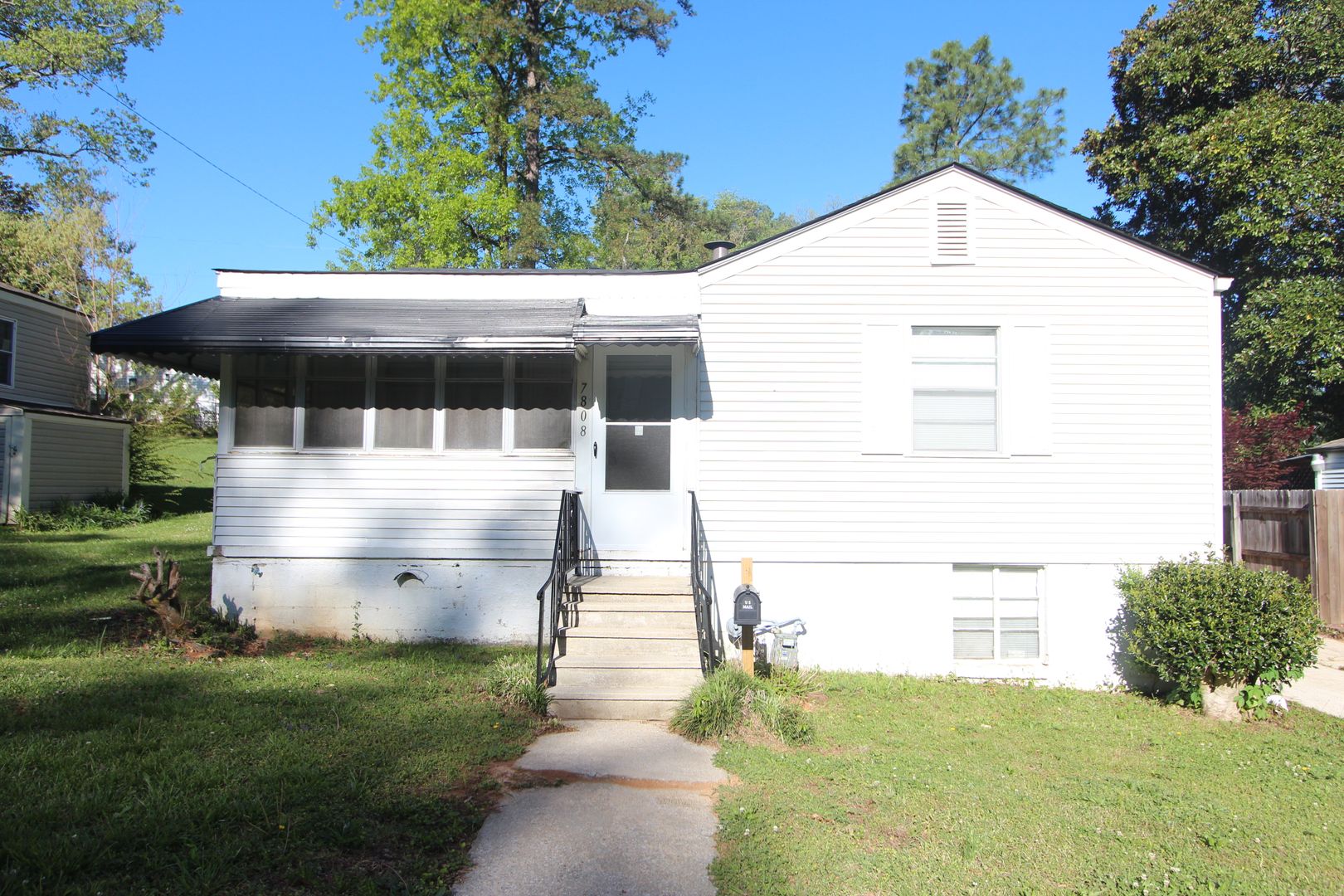 Birmingham House: 7808 Vienna Avenue