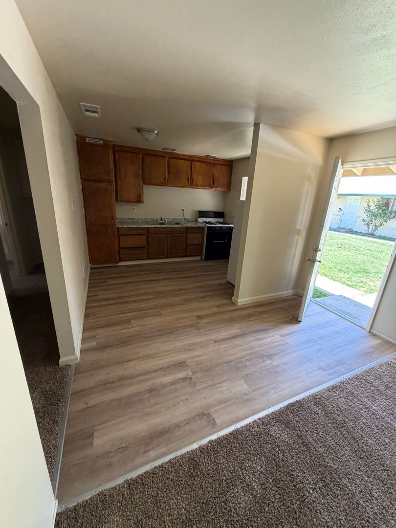 Merced Apartment: 41-63 W.12th Street