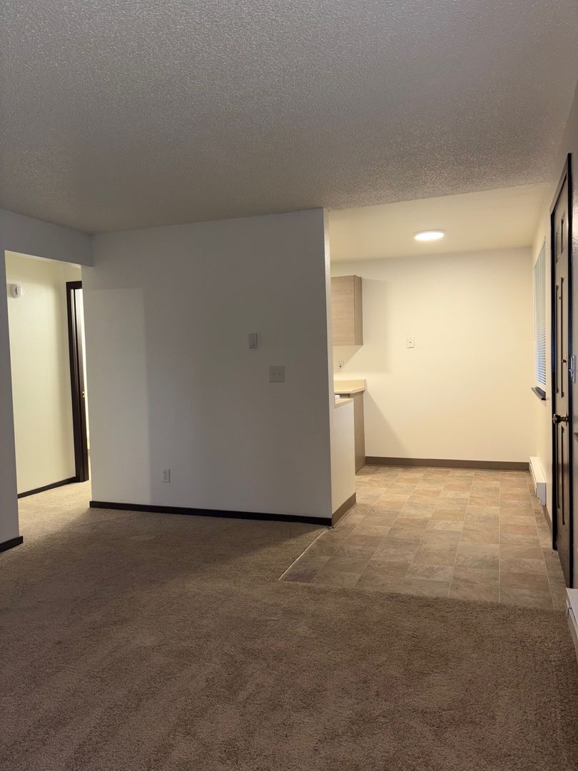 TACOMA Apartment: 14207 C STREET SOUTH