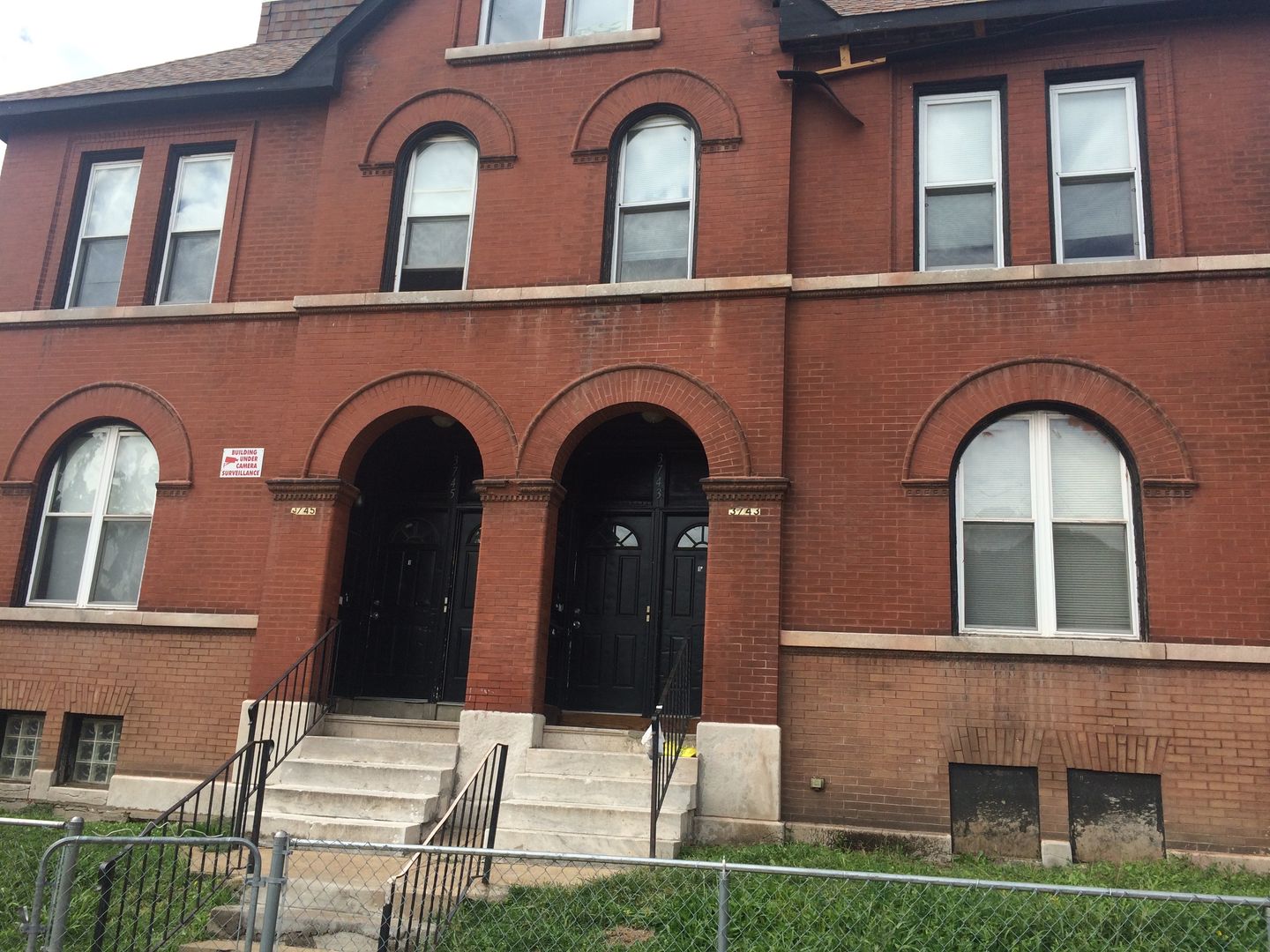 Saint Louis Apartment: 3743-45 Wisconsin