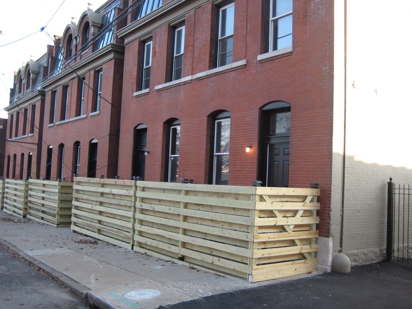 Saint Louis Apartment: 3912 Clayton Ave