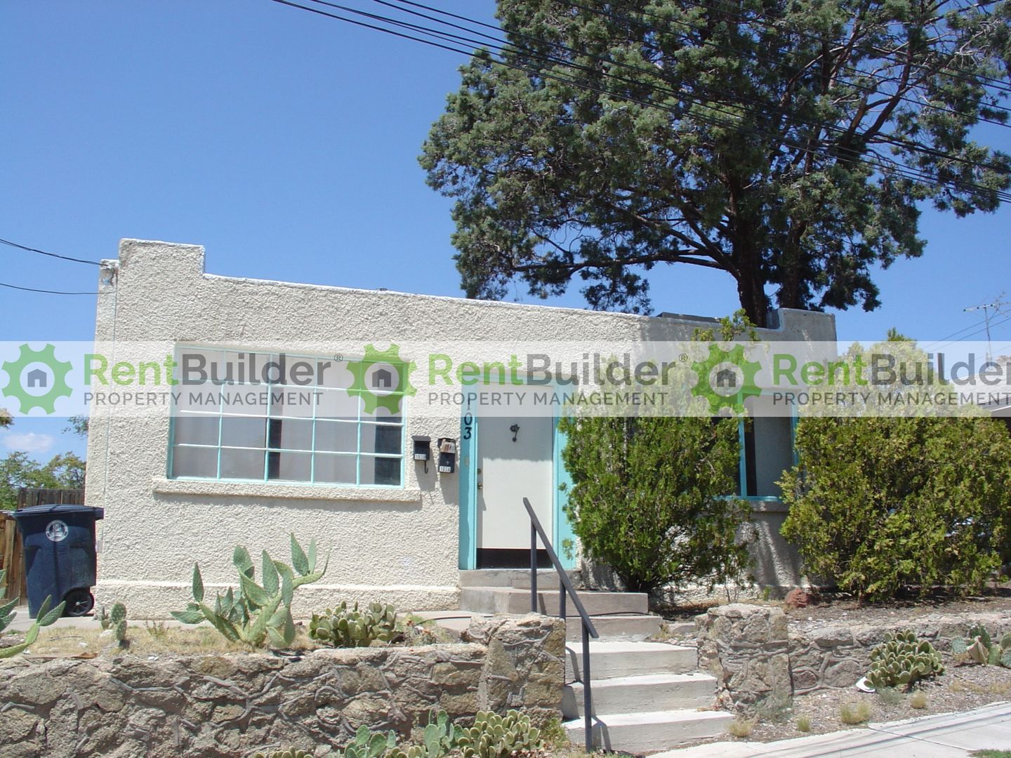 Albuquerque Apartment: 103 Maple St. NE
