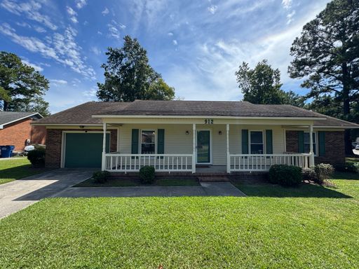 Deerbrook - Within Minutes from UNCW, Downtown Wilmington, and ILM Airport – photo 1