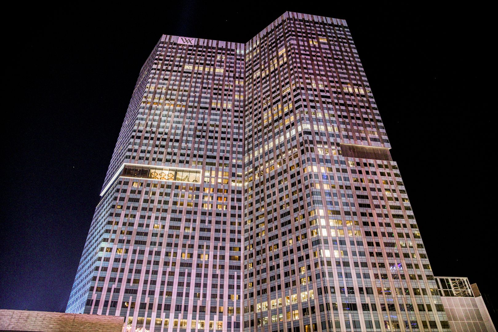 Las Vegas House: 3750 Las Vegas Blvd S