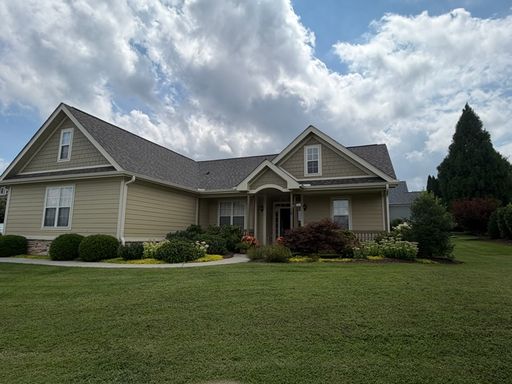 Vista at Blacksmith Run- 3 bedroom – photo 1