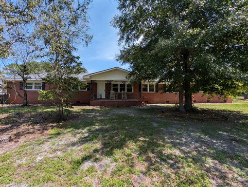 Murrayville - New Stainless Steel Appliances, Washer & Dryer Included, Large Yard – photo 1