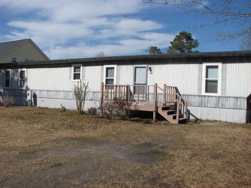 2 BEDROOM IN HAMPSTEAD, CLOSE TO WILMINGTON AND JACKSONVILLE, TOPSAIL BEACH