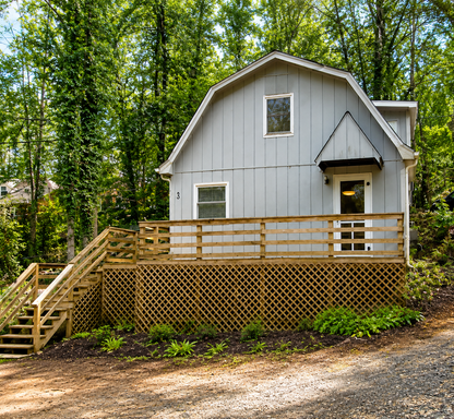 Convenient location in Black Mountain