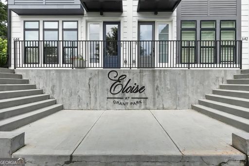Rare Find with Rooftop Patio – photo 1