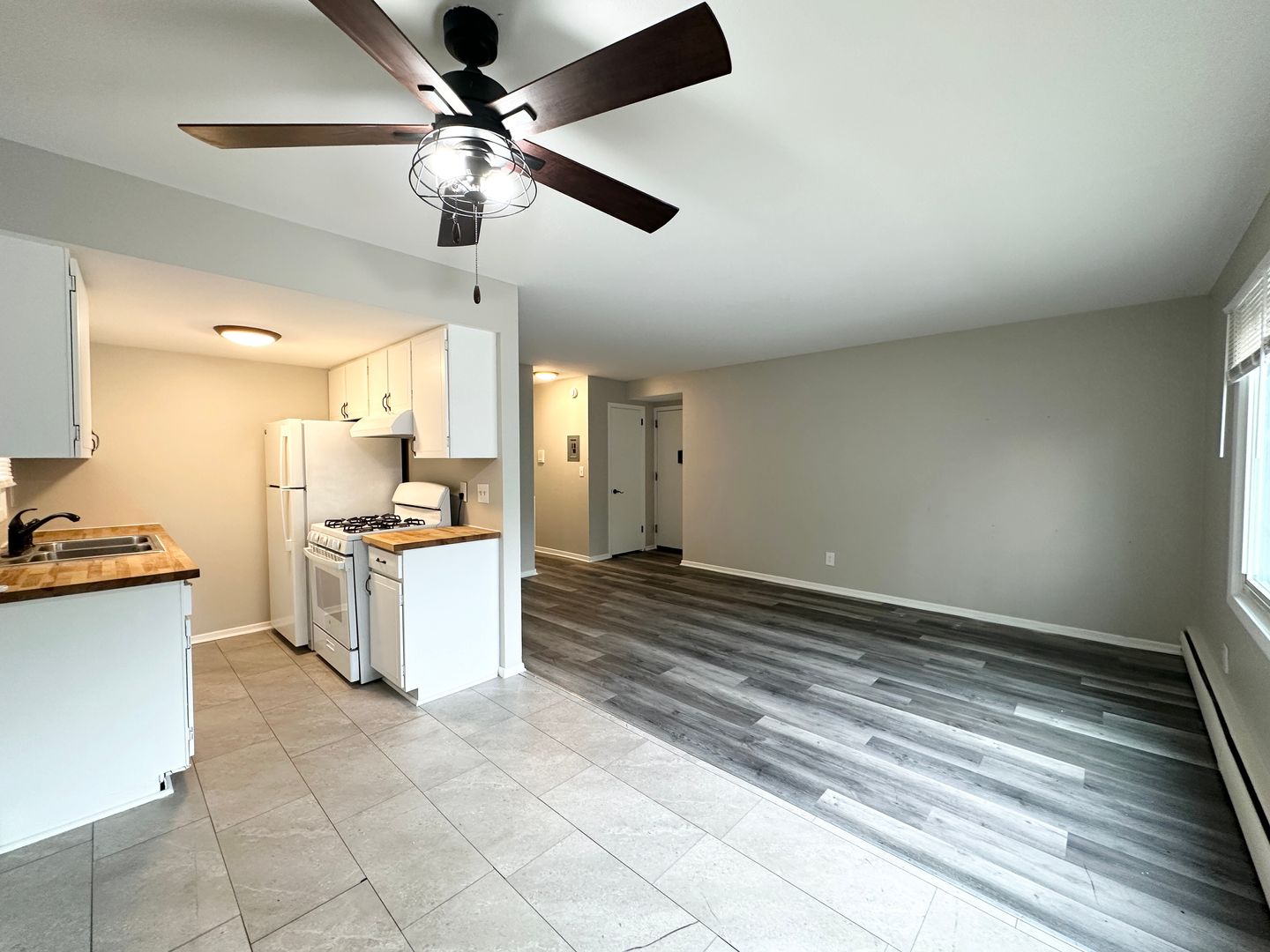 Minneapolis Apartment: 3251 14th Ave S