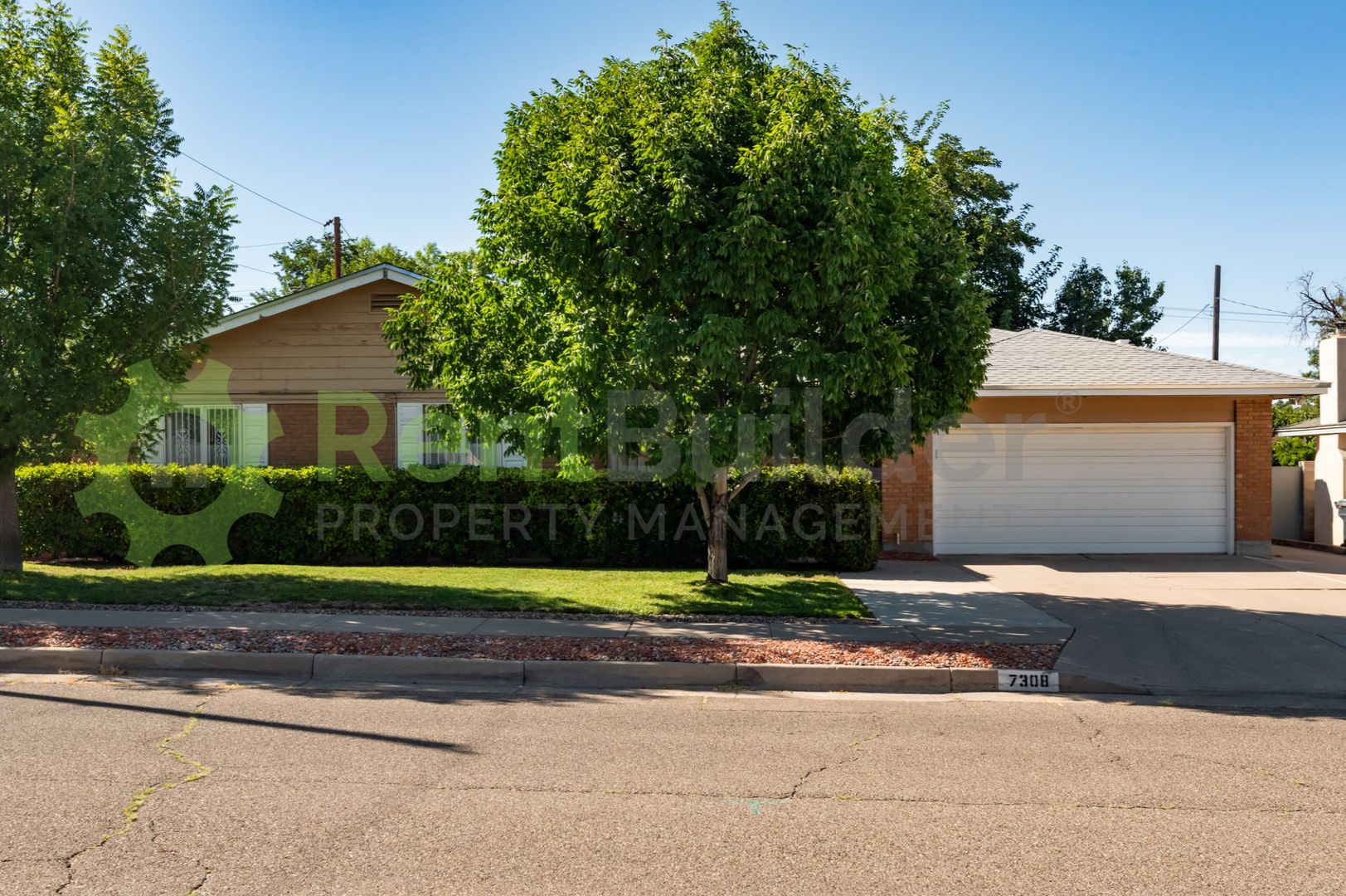 Albuquerque House: 7308 Carriveau Ave NE