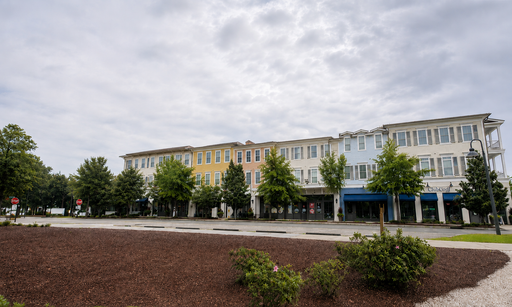 Riverlights, 1 Bedroom, Pool/Gym – photo 1