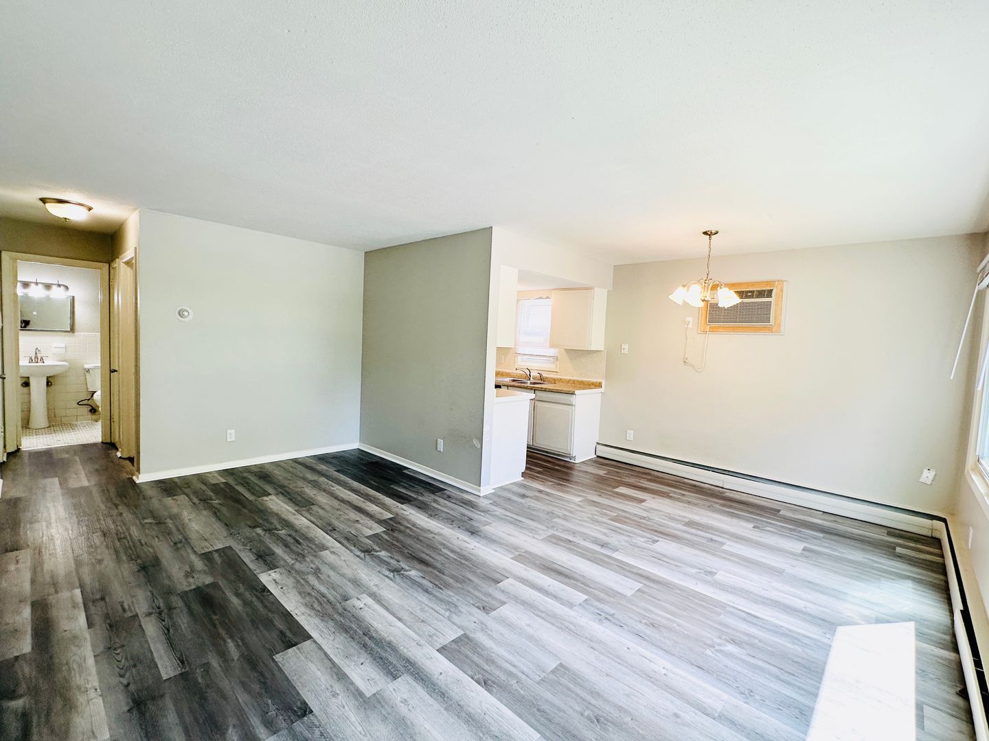 Minneapolis Apartment: 3251 14th Ave S