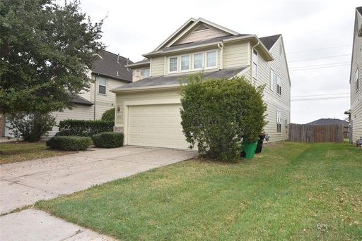 Spacious 4-Bedroom Home in Winfield Lakes – photo 1