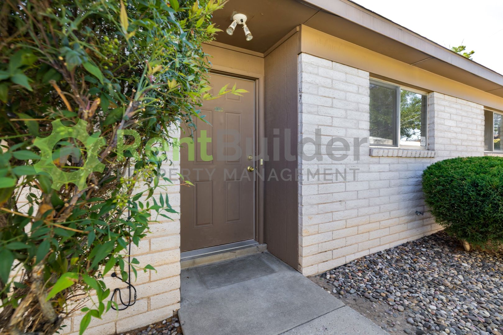 Albuquerque Apartment: 9716 Comanche Rd. NE Building 5