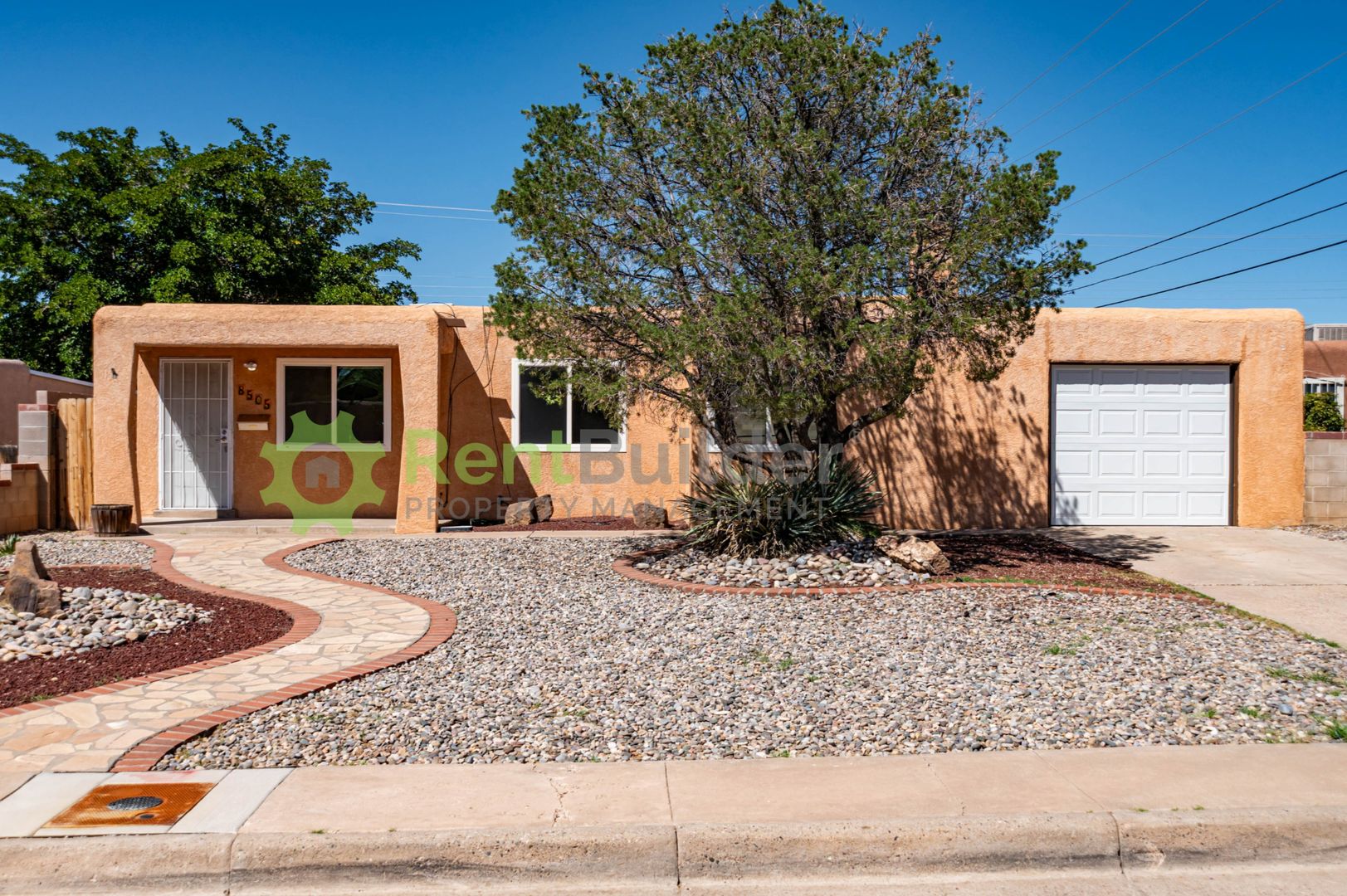 Albuquerque House: 8505 Roma Ave NE